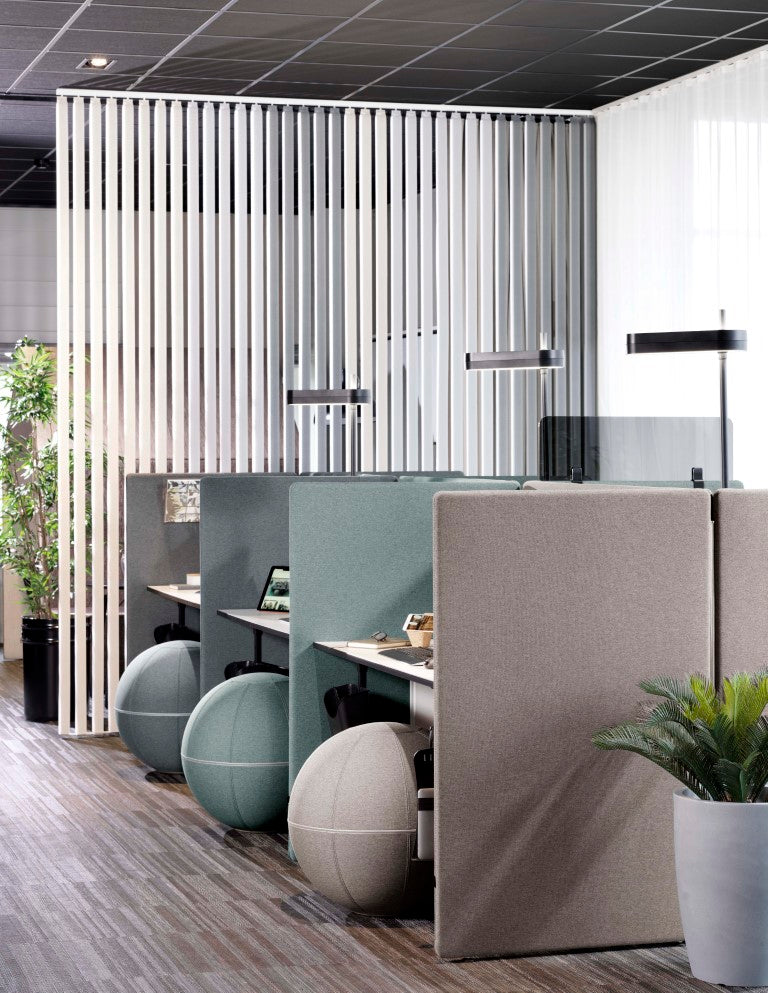 screenit-a30-golvskarmsbas-byggbar